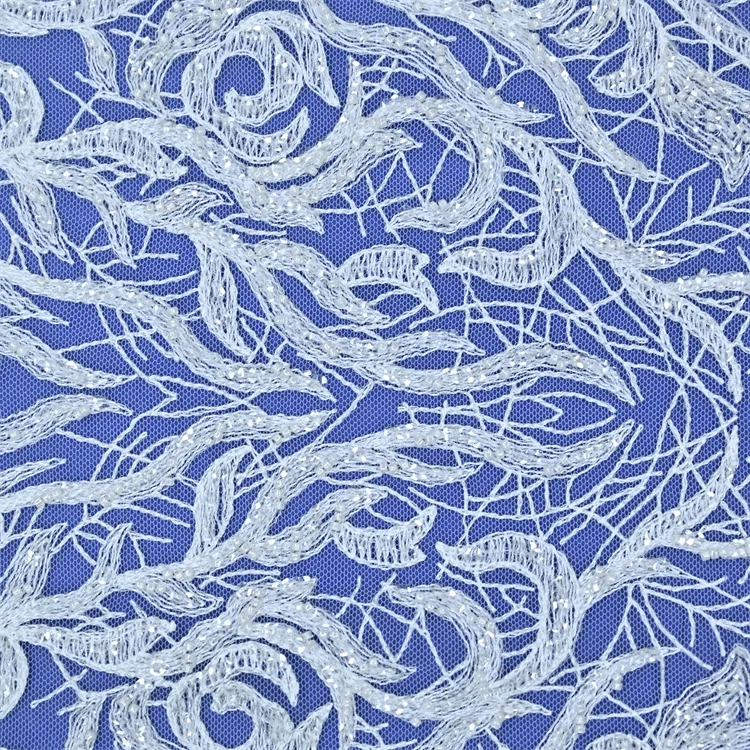 Fashion style design pure white beaded embroidered bridal applique lace for women