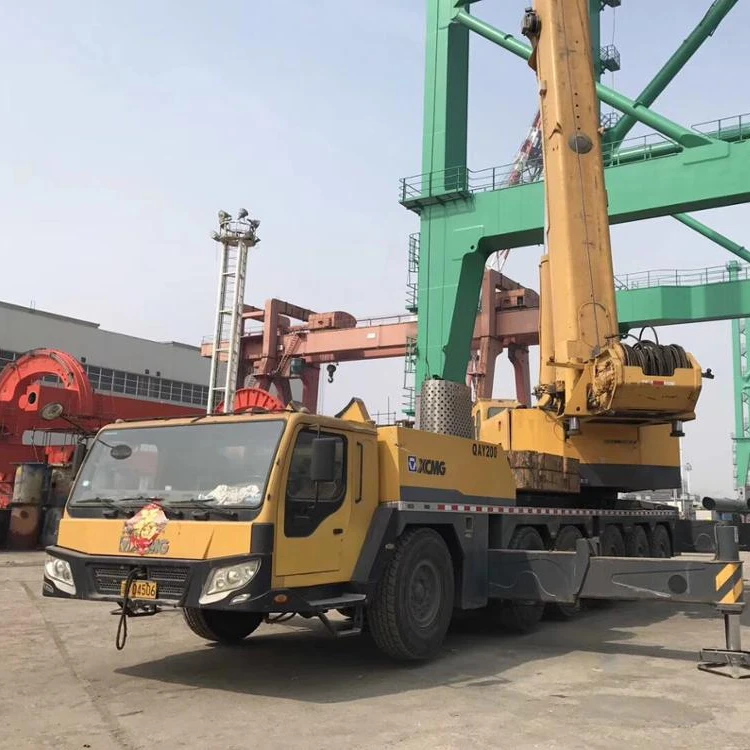 Used Second hand XCMG QAY200 Truck Crane 200ton, Hot Sale XCMG 200 ton Mobile Crane  XCMG  Truck Crane 200ton for used