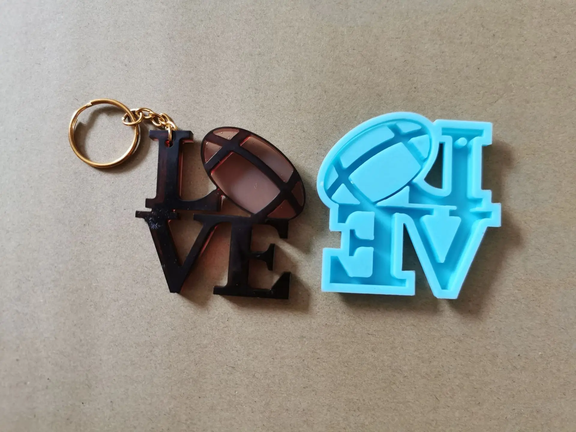 K032512 Amazon hot style love series football basketball  rugby volleyball key ring mold 3D key chain silicone mold
