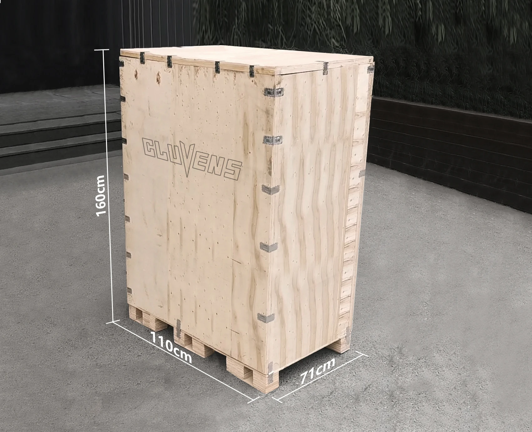 Low Cost 1 -3 Monitors Unicon Zero Gravity Recline Adjustable High End High Tech Best Gaming Cockpit