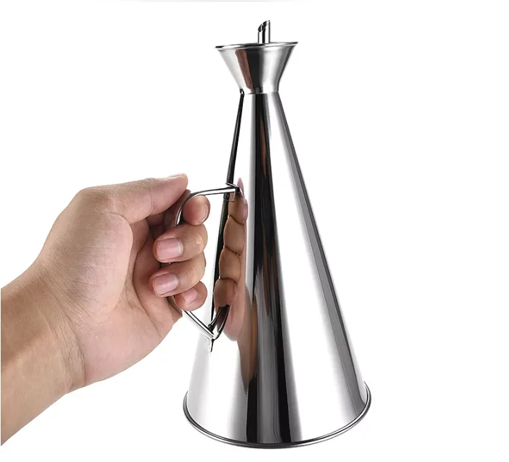 No-drip Oil Pot 500ml Olive Oil Dispenser Bottle Metal Stainless Steel Oil Can Dispenser For Kitchen And Grilling
