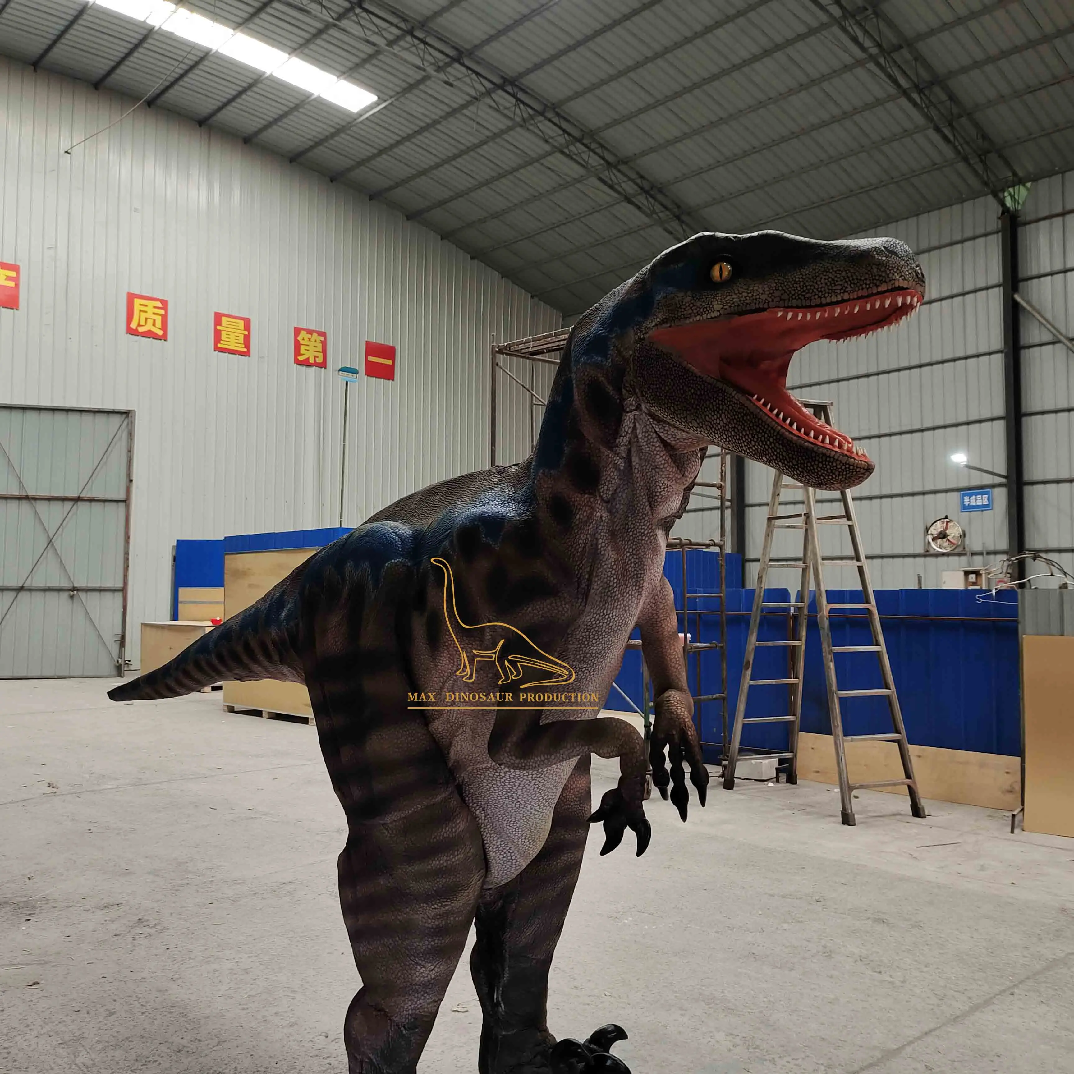 Jurassic Amusement Park Velociraptor Costume Lifelike Black Raptor Costume