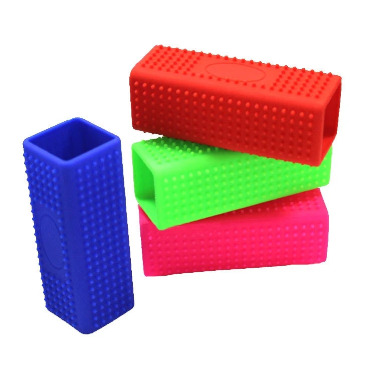 Pet Hair Roller Cleaner Cat and Dog Grooming Brush Hair Removal Tool Pet Bath Brush Dehairer