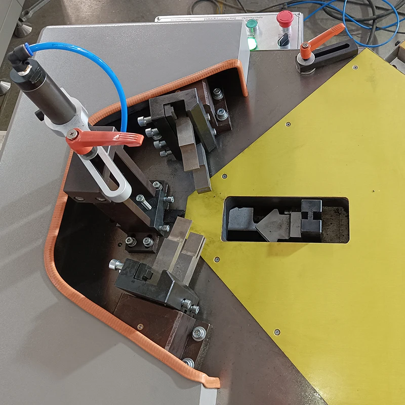 WEIKE CNC алюминиевые окна и двери тяжелые Угловые Обжимные Машины для термического комбинирования угловых шарниров зажимной пресс