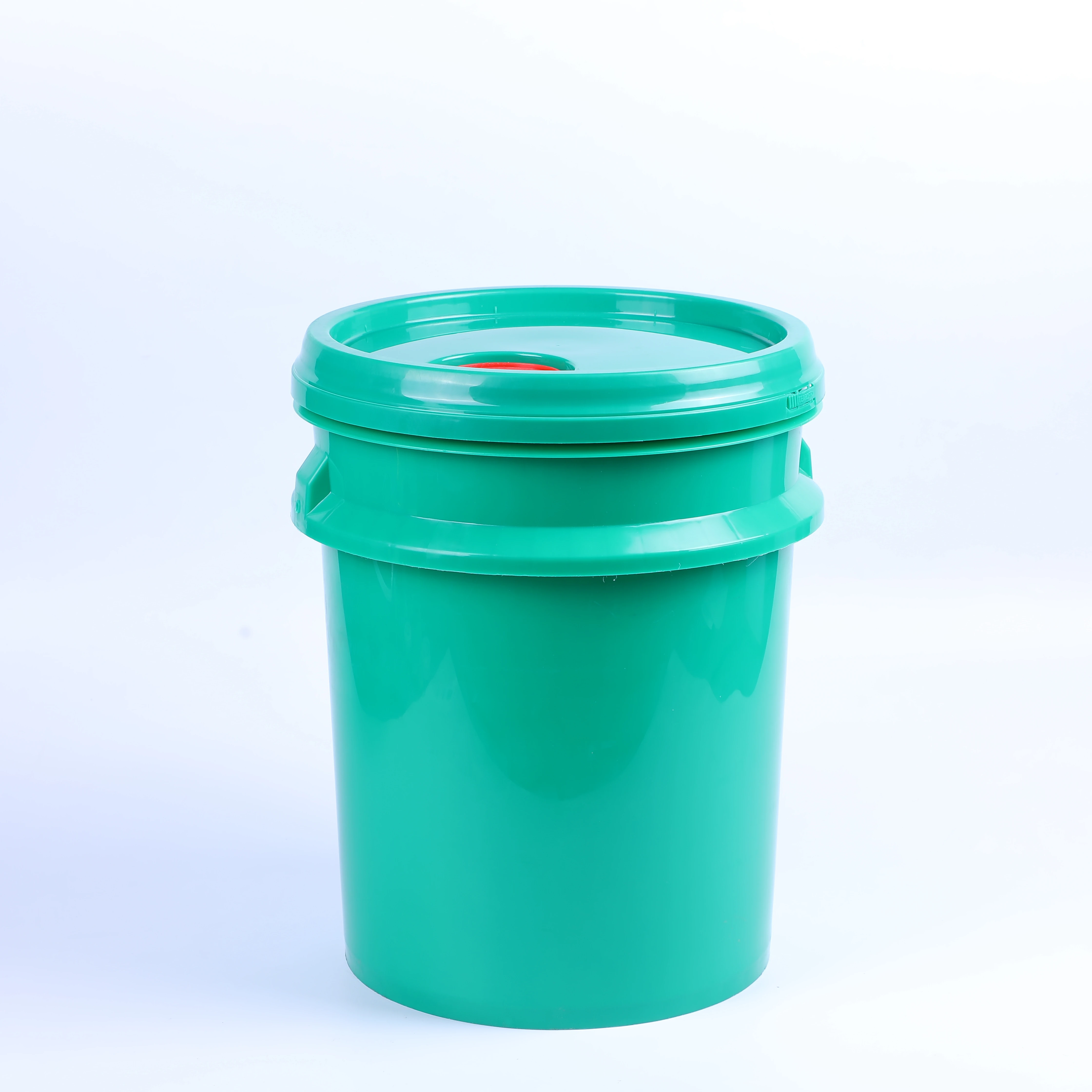 
1,2,2.5,3,5 gallon clear round/cylinder plastic paint pails/can/drum/container with lid and handle 