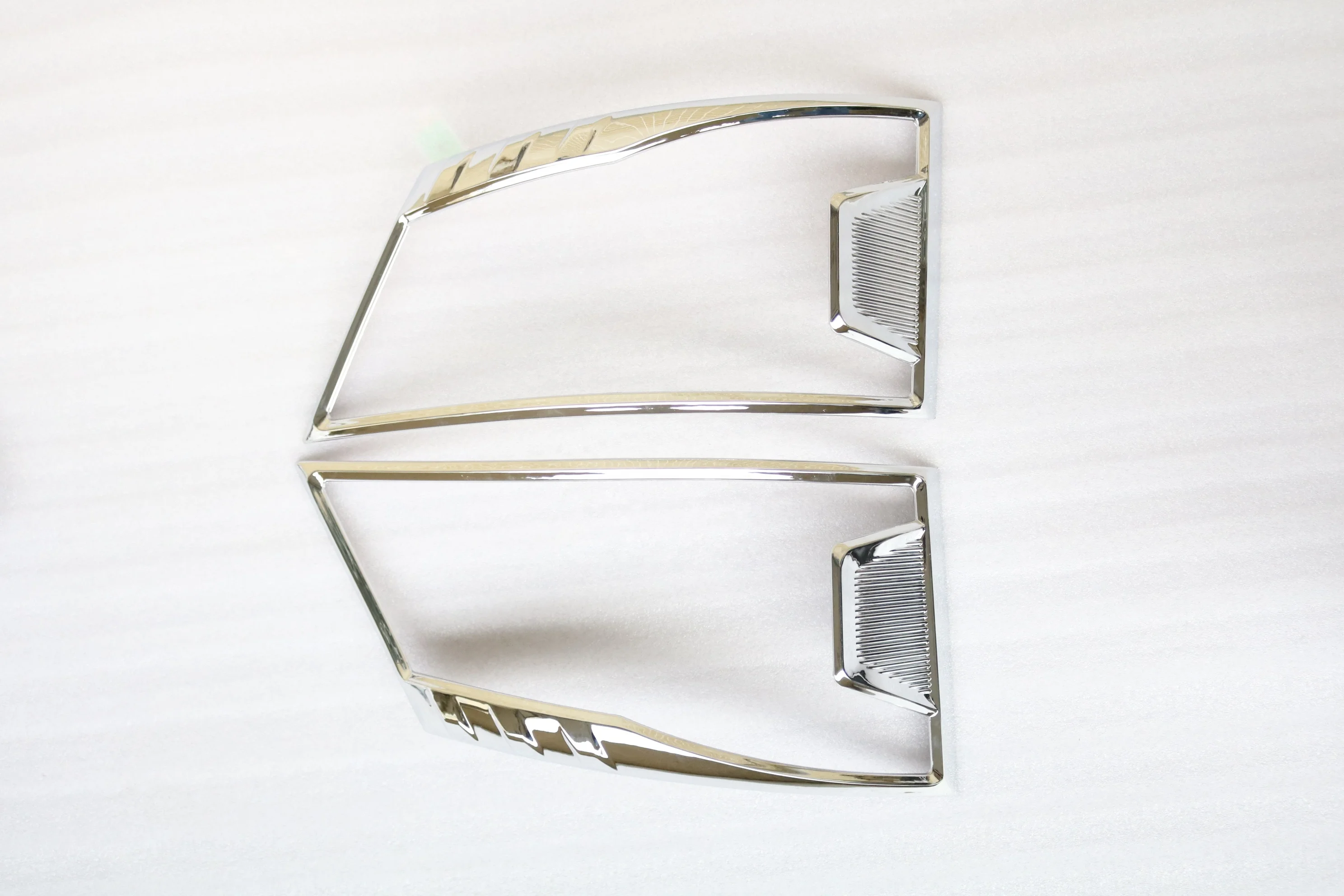 ABS Plastic Chrome head light cover front lamp cover trim accessories  for NV350 2017-2023