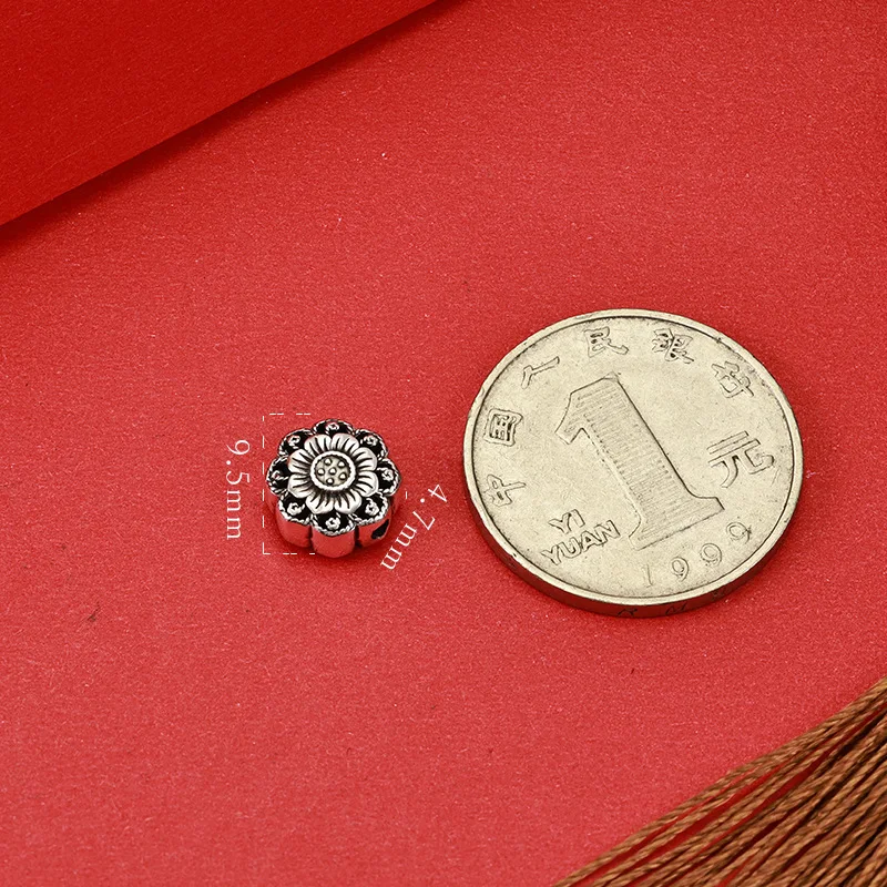 Plum Orchid Bamboo Chrysanthemum S999 Sterling Silver Small Daisy bead Accessories Vintage style hand-beaded chrysanthemum