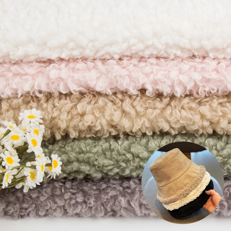 Factory Best Hoodie Slippers, Throw Pillows 210gsm 300gsm Printed Knitted Granular Plush Fleece Teddy Fabric/