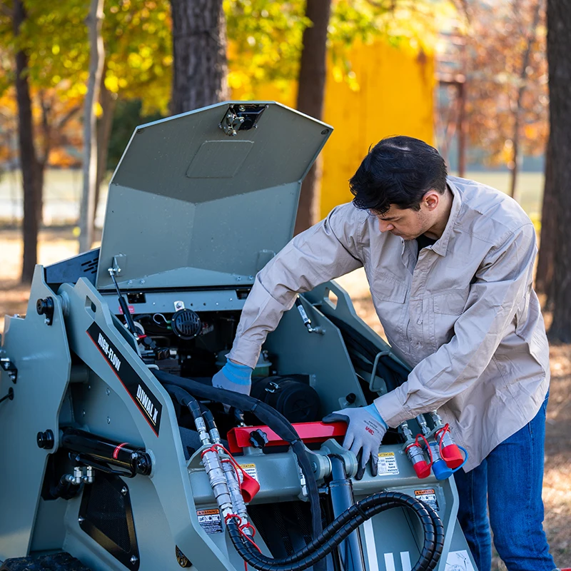 New Design Model Diesel Engine Mini Track Skid Steer Loader