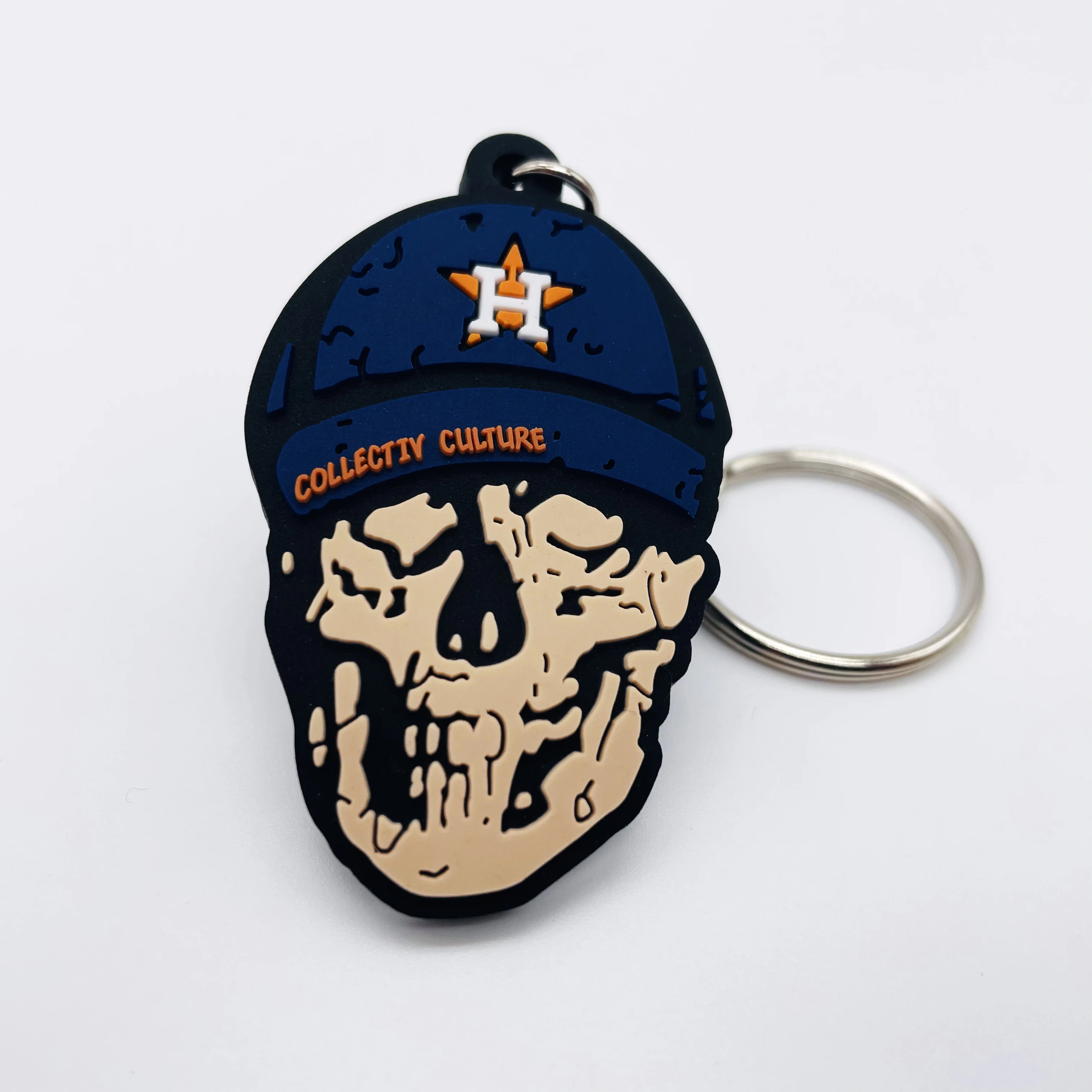 Wholesale cute design keychain custom logo 2d soft pvc brand name keyring key chain rubber kawaii keychains