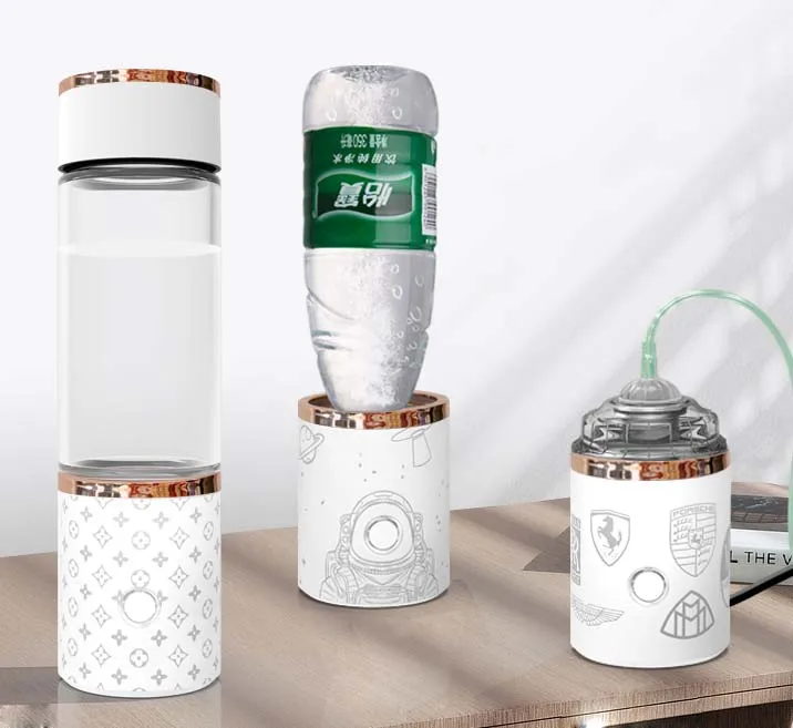 Customized three in one hydrogen absorber with SPE and PEM technology for hydrogen rich water bottles