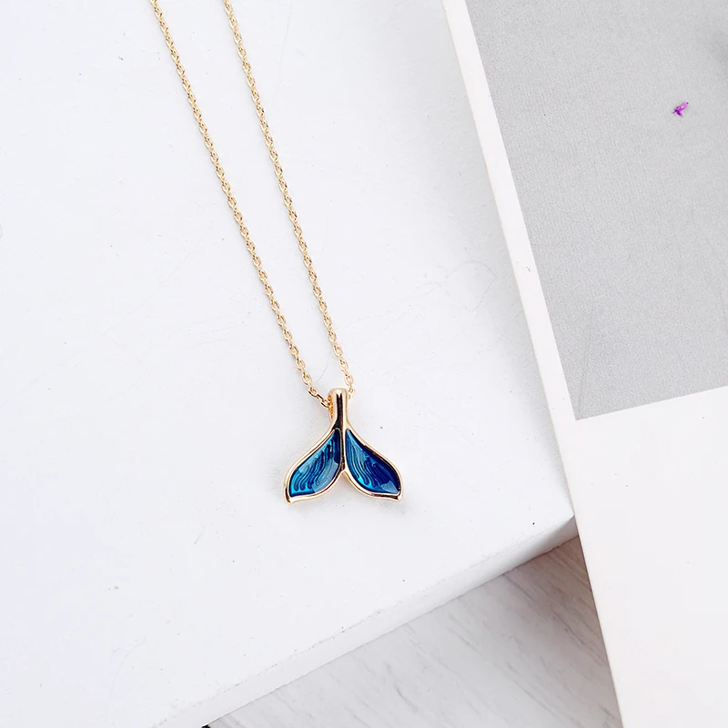 
XUNBEI Wholesale Unique Clavicle chain blue Fishtail Pufferfish Pendant Necklaces 