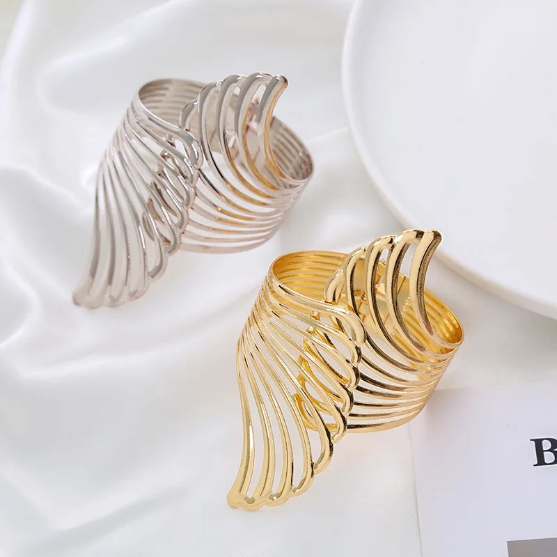 Bohemian Metal Wing Upper Bracelet Arm Bangles for Women Geometric Retro Arm Cuff Open Bangle Adjustable Body Bracelets