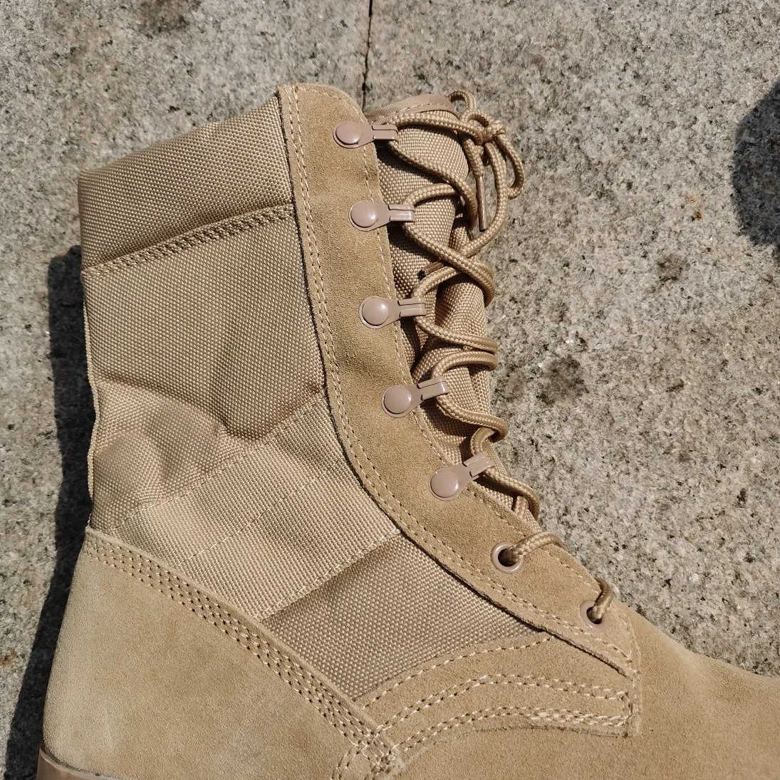 Ready to ship tactical boots under armor for men