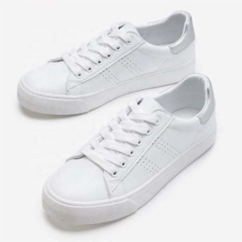 
New Styles Sport Comfortable Designer Women Flat Sneakers Ladies Fashionable Skate White Color Sneakers Casual Shoes 