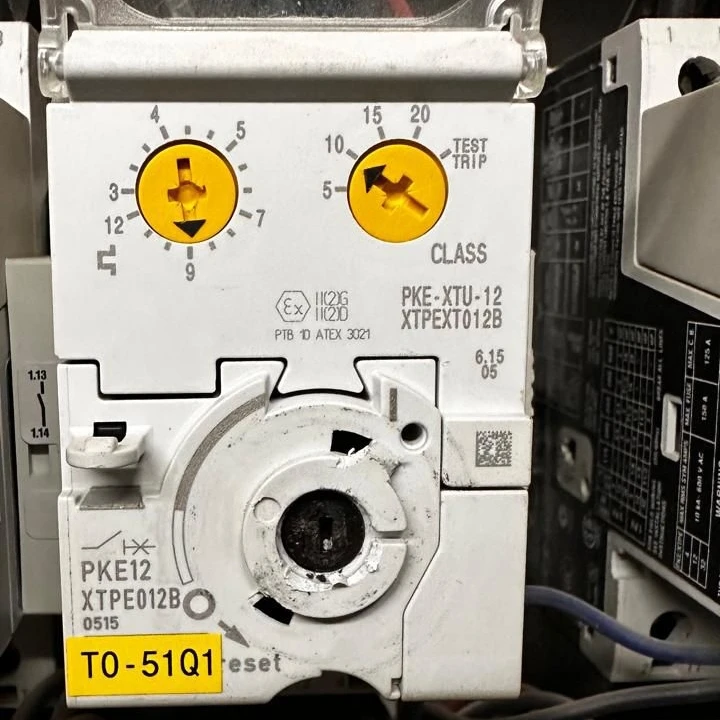 High quality E A TON PKE32  8-32A Motor Protection Circuit Breaker Original