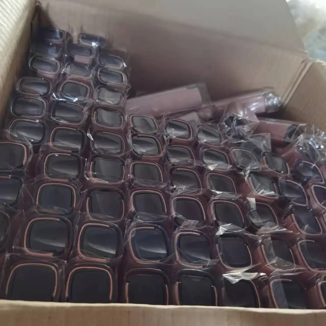 portable newest 2 in 1 phone screen cleaner spray 2 in 1 cleaning phone touch screen mist screen cleaner