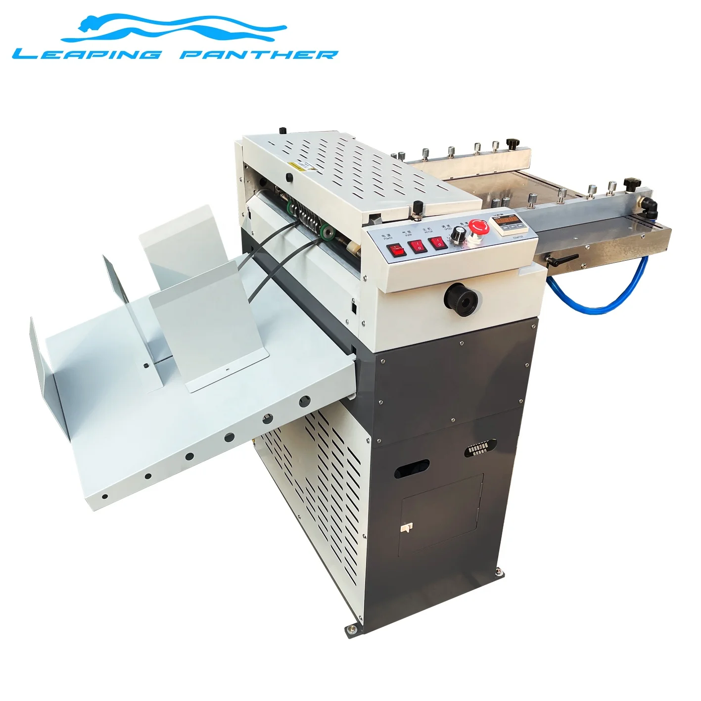 Automatic perforating machine paper