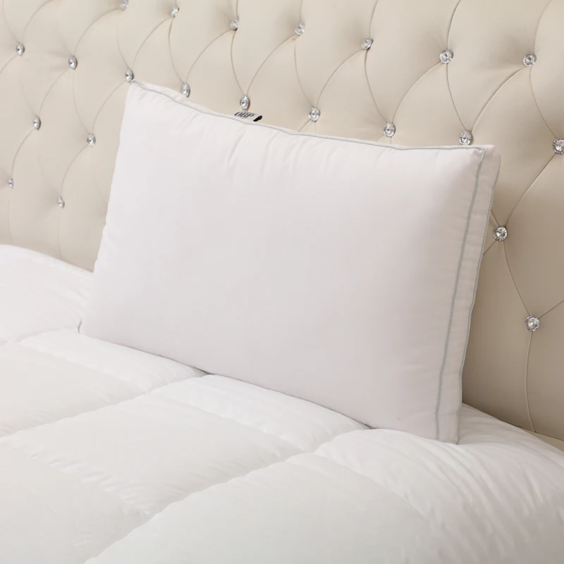 Подушка из микрофибры