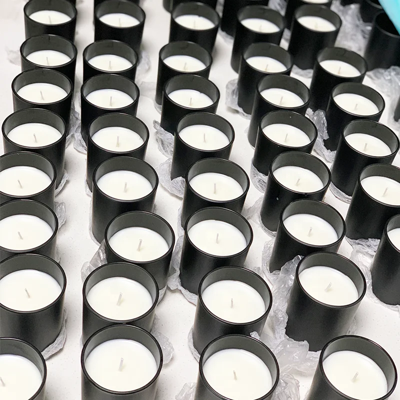 Wholesale Modern Luxury White Scented Soy Candles with Custom Labels Scented Candles with Wooden Lid and Gift Box