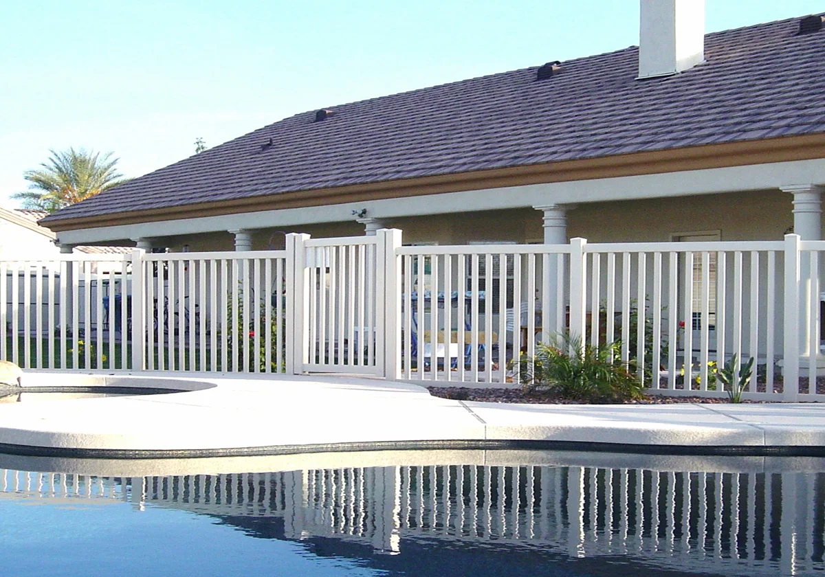 Free Maintenance Uv Protection House Waterproof Temp Vinyl Pool Fence Gates