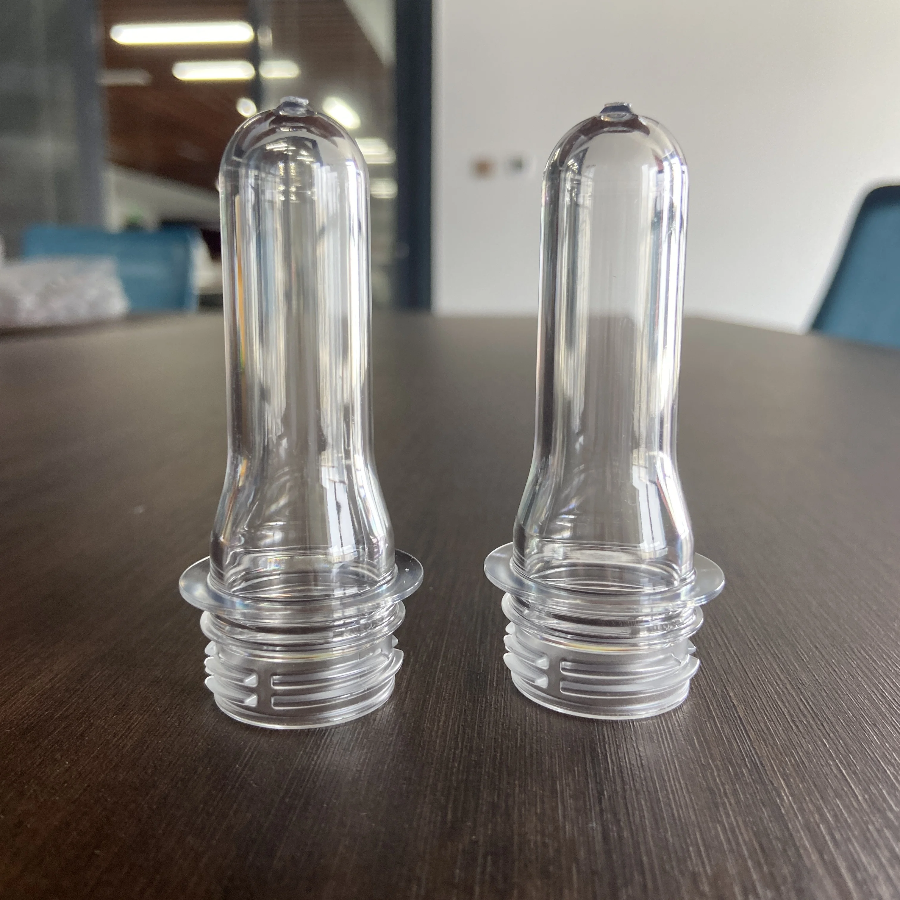 PCO1881 Transparent Beverage Pet Preform 28mm Neck Plastic Water Bottle Price in