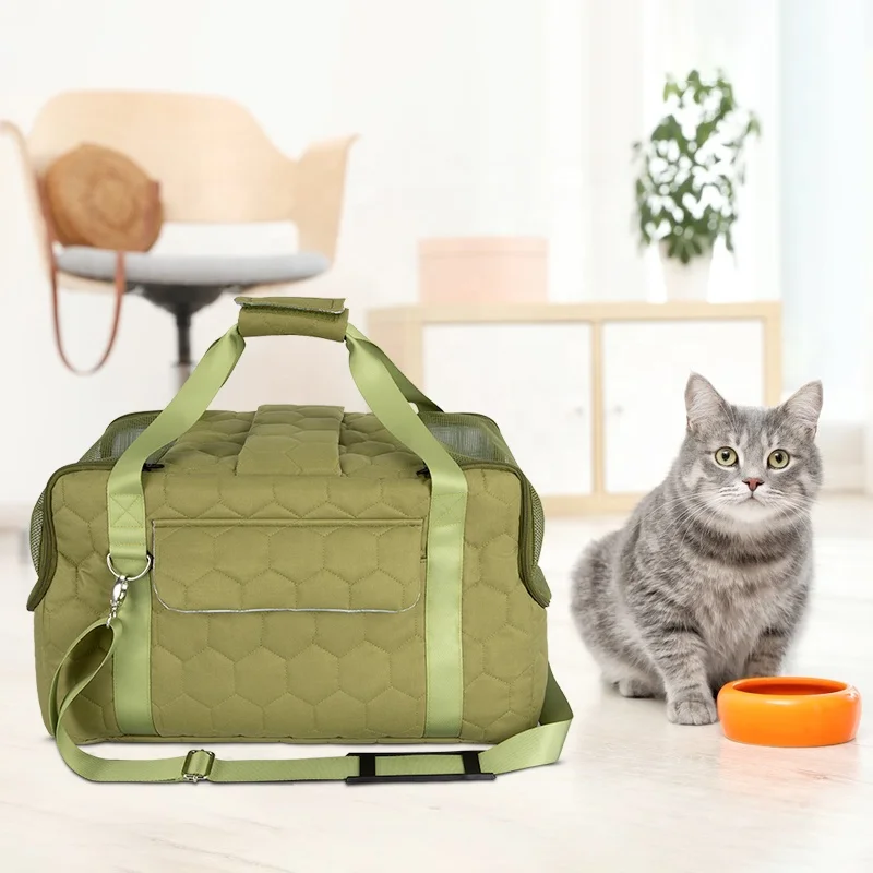 New Custom 600D Quilted Lovely Green Versatile Pet Tote Doggie Handbag Cat Purse Dog Carrier Bag with Adjustable Safety Tether