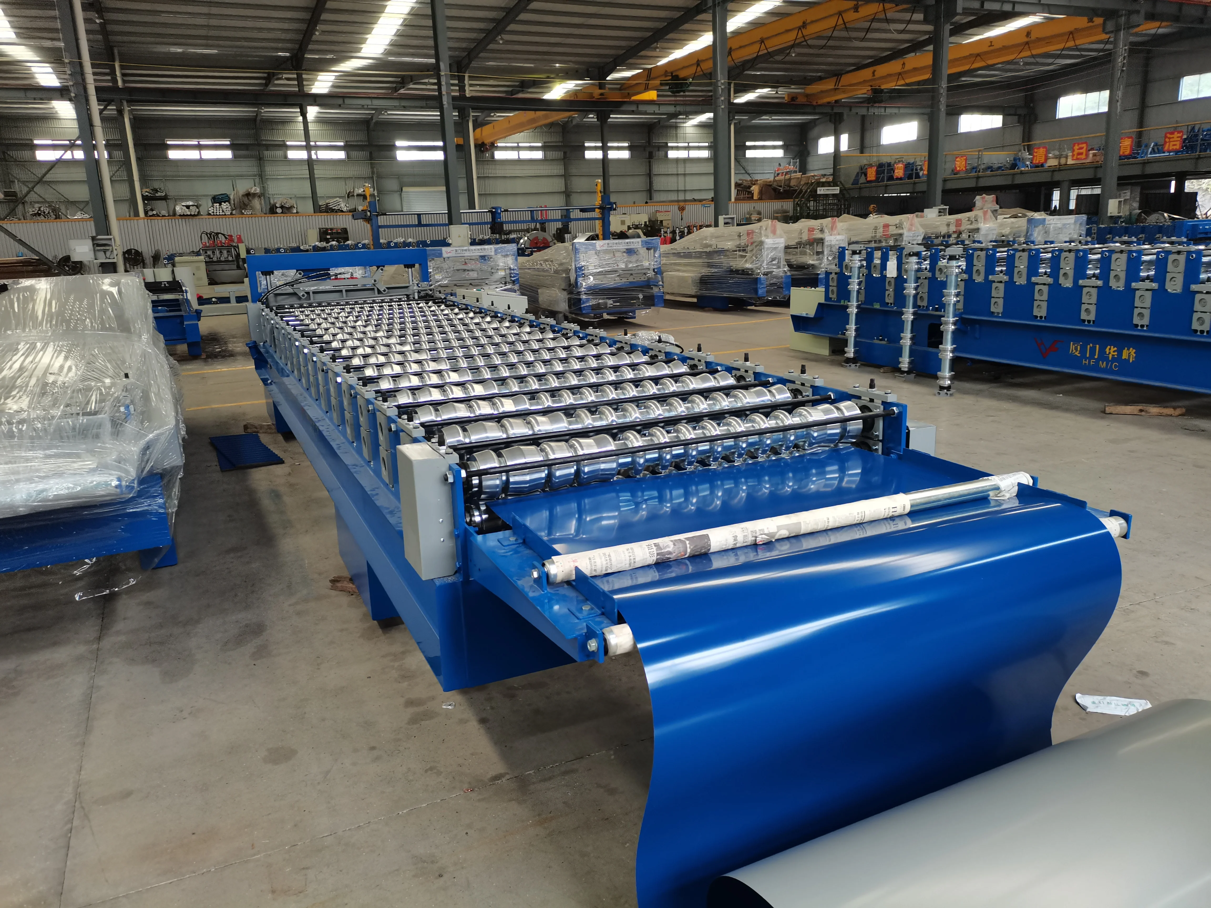 Automatic Construction Materials Zinc Color Coated Corrugated Metal Roofing Sheet Tile Making Machine