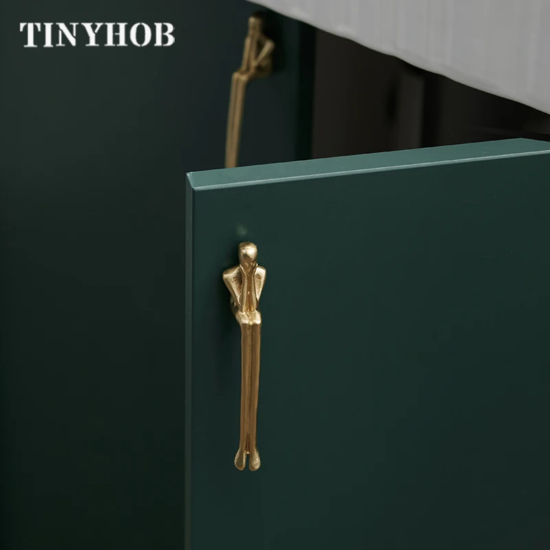 Creative Brass Handle Simple Wardrobe Door Cabinet Knob Drawer Human Shape Handle Home Decoration Handle C-3535