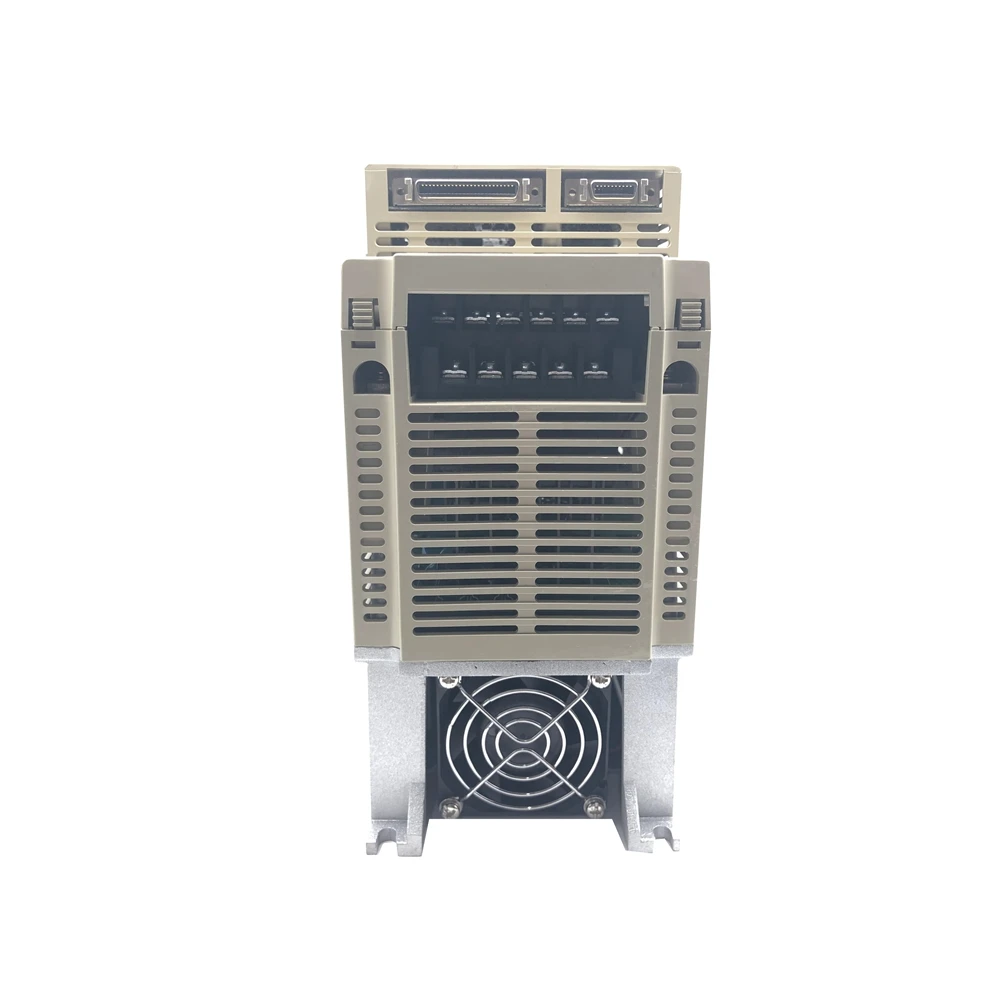 New Original SGDB-15VD sgdb15vd AC Servo Driver Stock In Warehouse