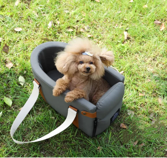 Travel Dog Bags Portable Console Dog Car Seat Washable Dog Booster Seat on Car Armrest Included Safety Leash