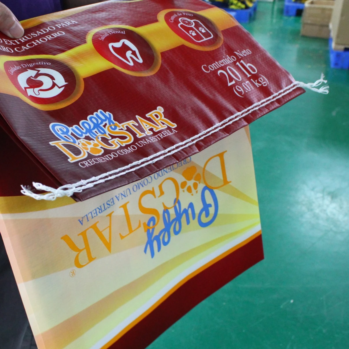 Young 35kg dog food pp packaging bag Customized Printing High quality pet food pp woven packaging bag