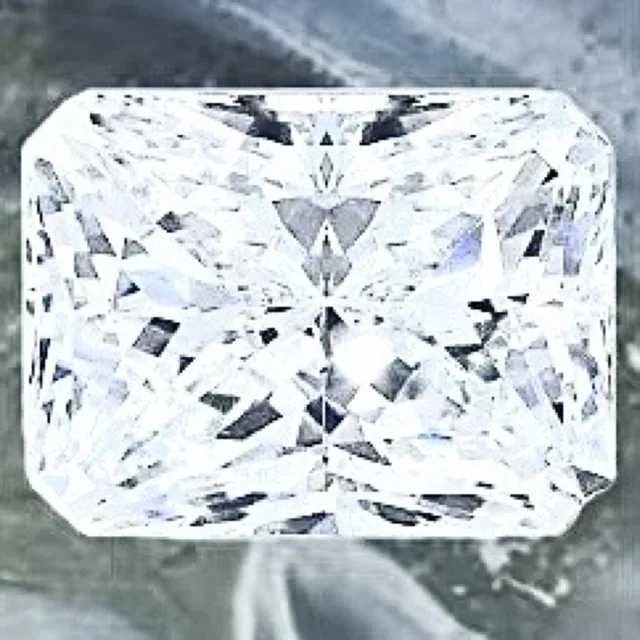 Radiant Shaped Loose Stone + H VS1 CVD White Lab Grown Loose Stone IGI Certified Radiant Shaped Synthetic Diamond Retail Price