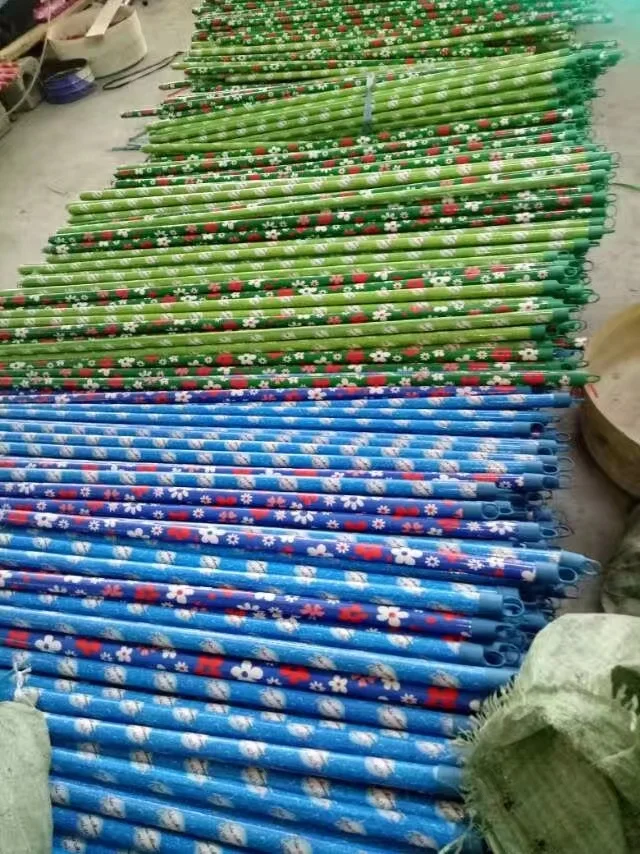 China supplier housekeeping cleaning wood material mop stick handles wooden stick for brooms