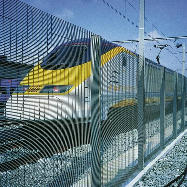 High Perspective And High Security Dense Mesh Guardrail Board Airport Railway Prison Safety Fence 358 Anti-intruder Mesh Fence