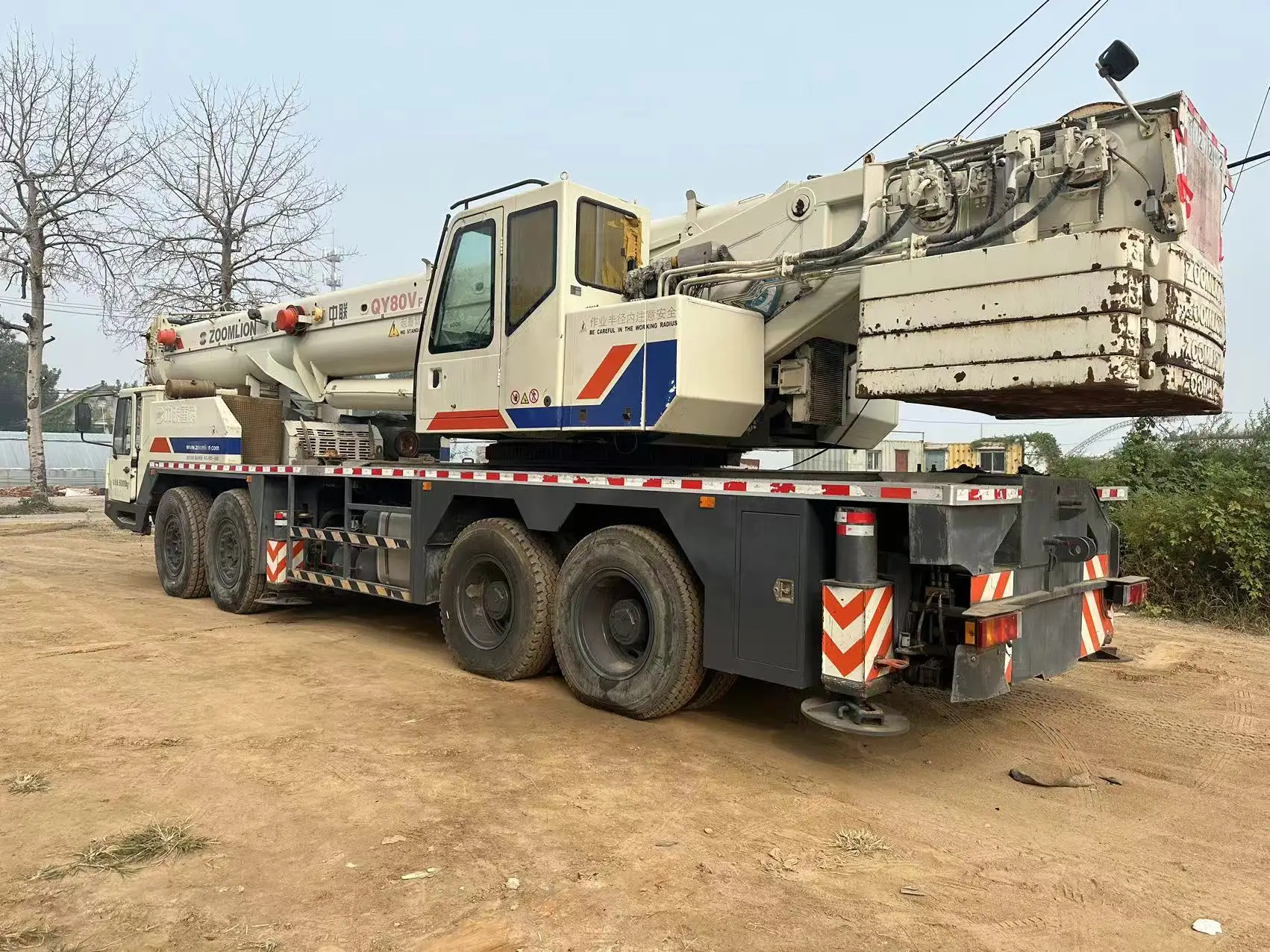2013-2023 год оригинальный цвет без ремонта хорошее состояние zoomlion 80ton QY80V Подержанный автокран подержанные мобильные краны