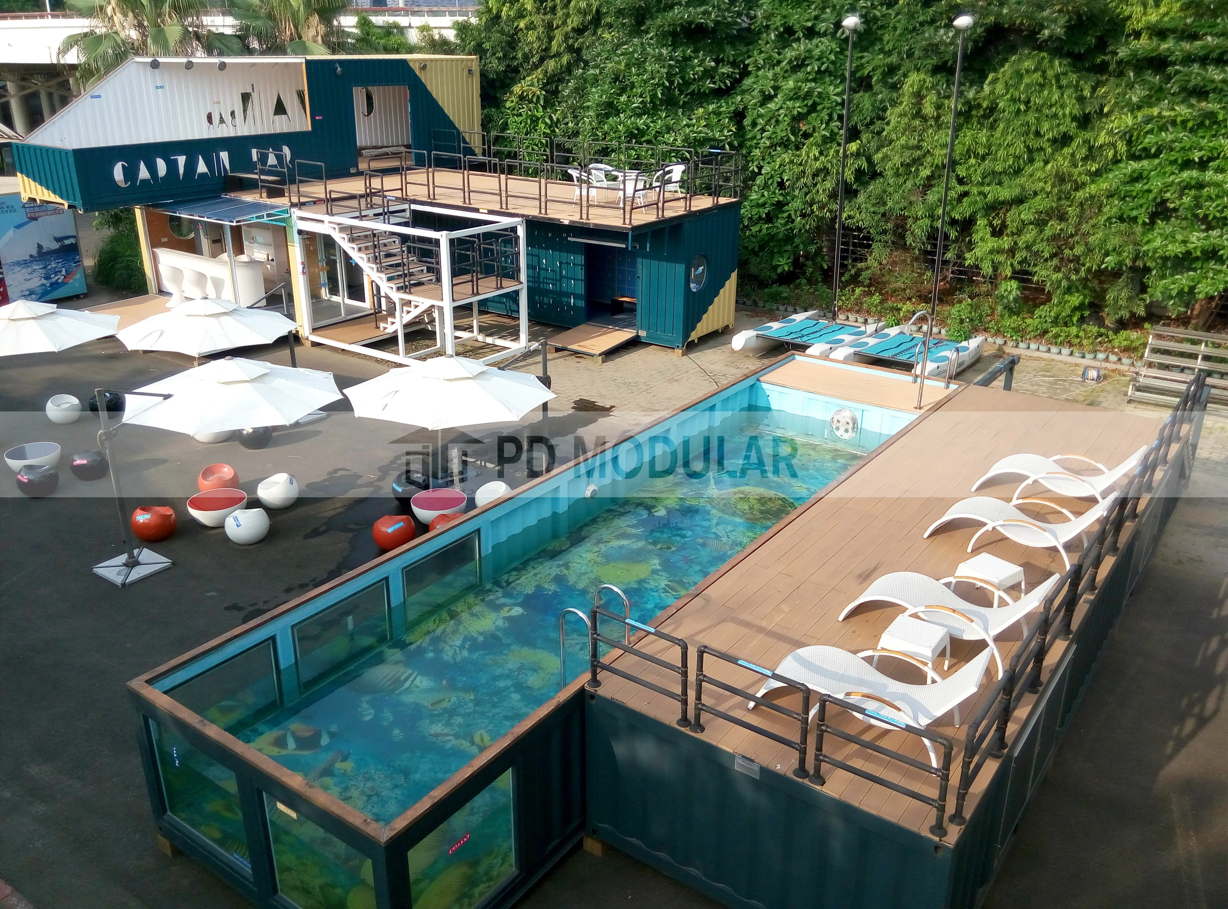 Portable tempered glass container swimming pool outdoor