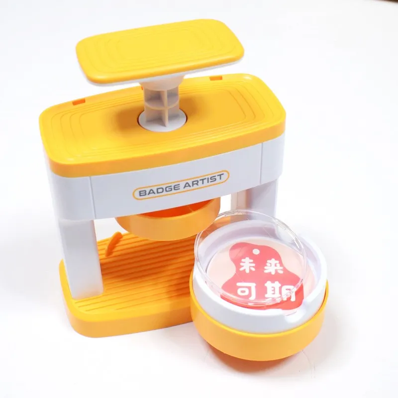 Spot tinplate badge machine, badge machine, multi size equipment, card press machine, DIY bar production Machine Toy Girl