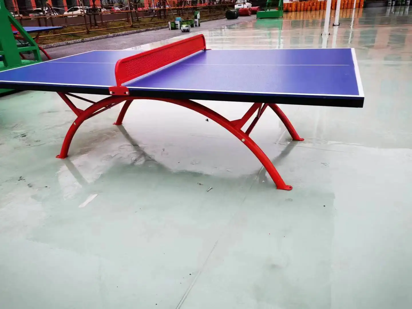 hot selling Factory direct outdoor foldable and movable table tennis table for training