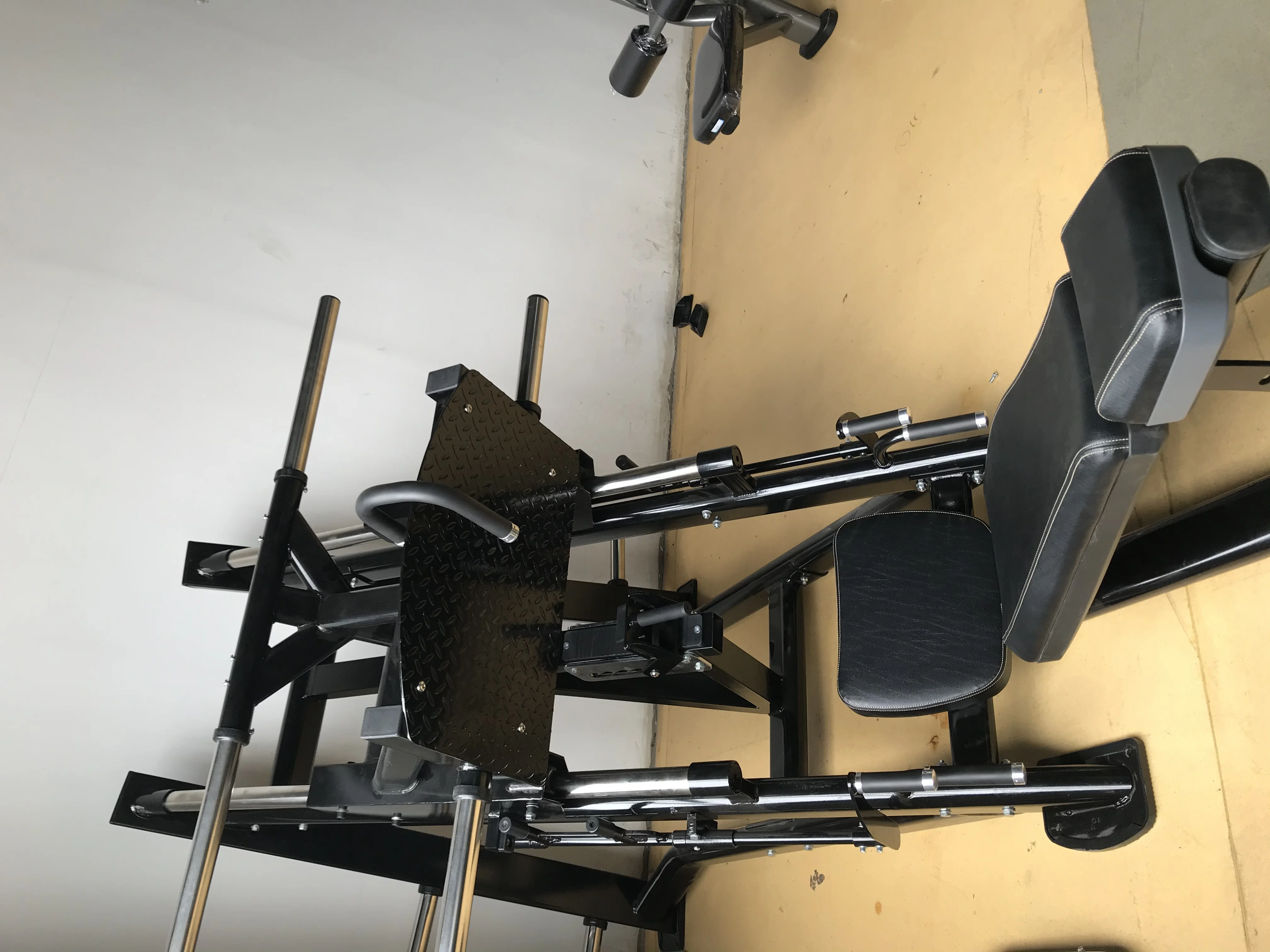 Commercial Iso Lateral Linear Hack Squat Ultimate Seated Strength Hack Squat 45 Degree Leg Press Trainer Plate Loaded Machine