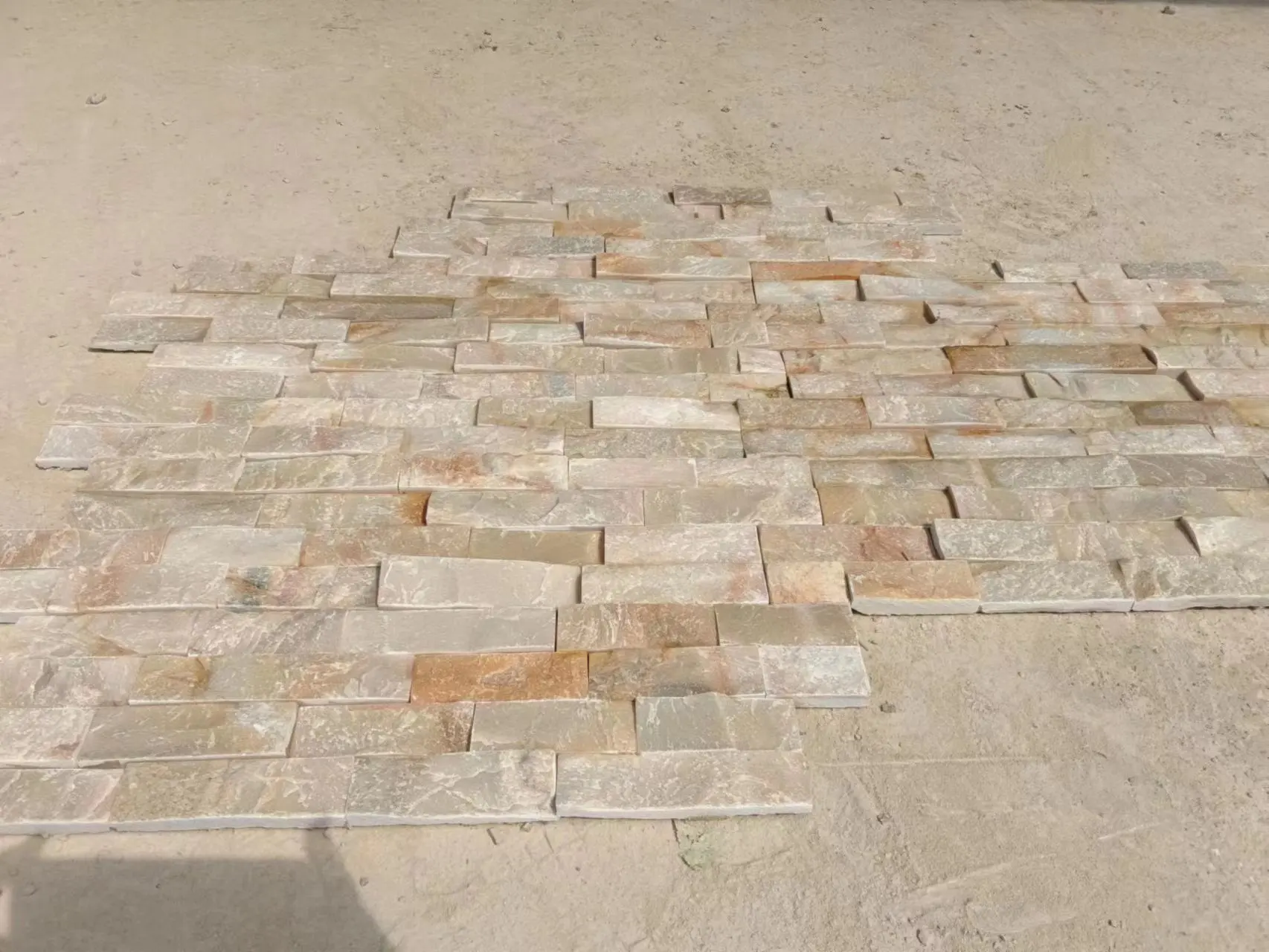 Competitive Price Split Surface Yellow Wood Slate Wall Tiles Natural Stone Cladding For House Decoration
