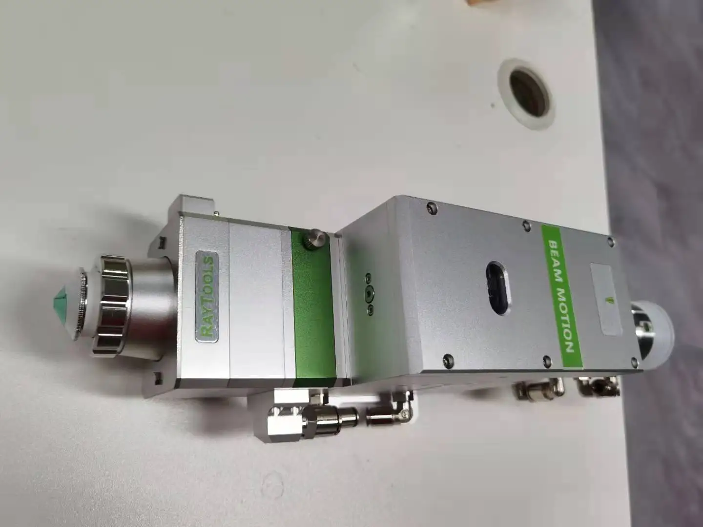 Raytools Laser Head for Fiber Laser Cutting Machine laser sources