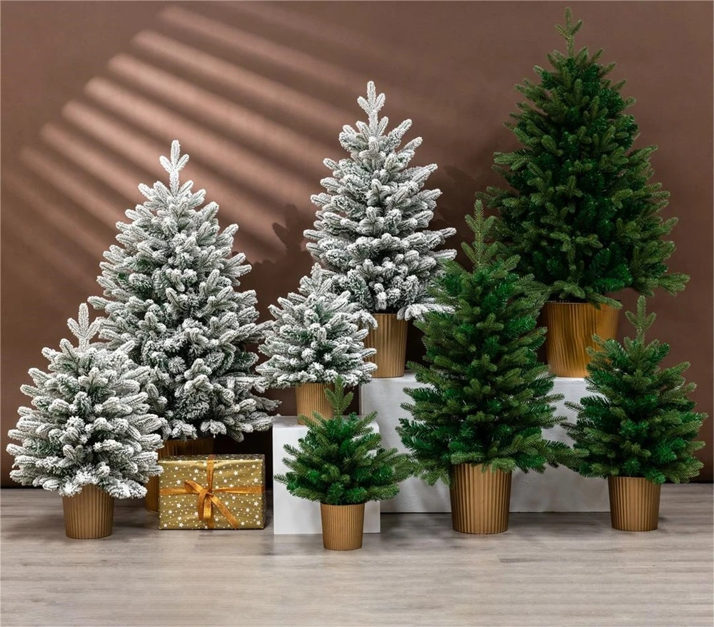 2023 New Holiday Living Outdoor Led Lighted Christmas Trees