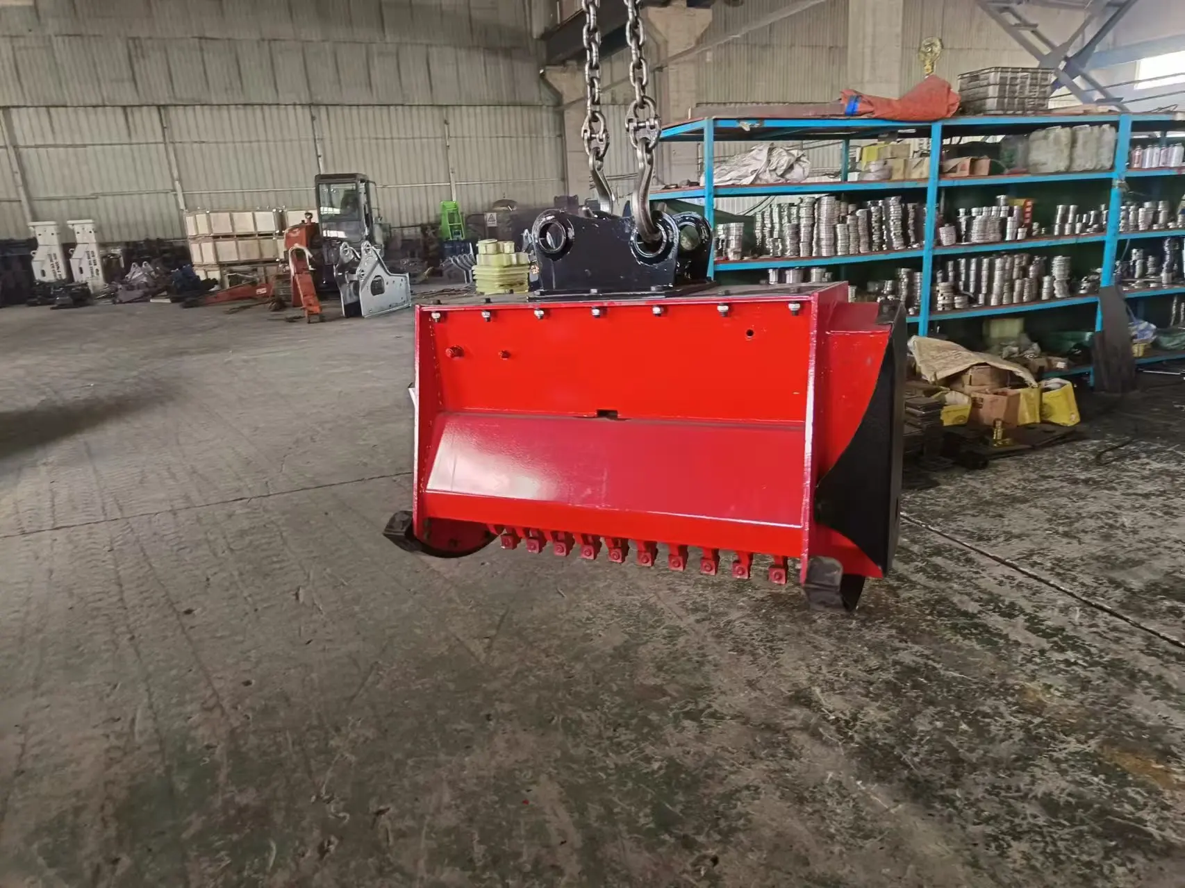 New Efficient Wood Shredder with Better Effect Clearing Wasteland Construction Industries Featuring New Engine Core Component
