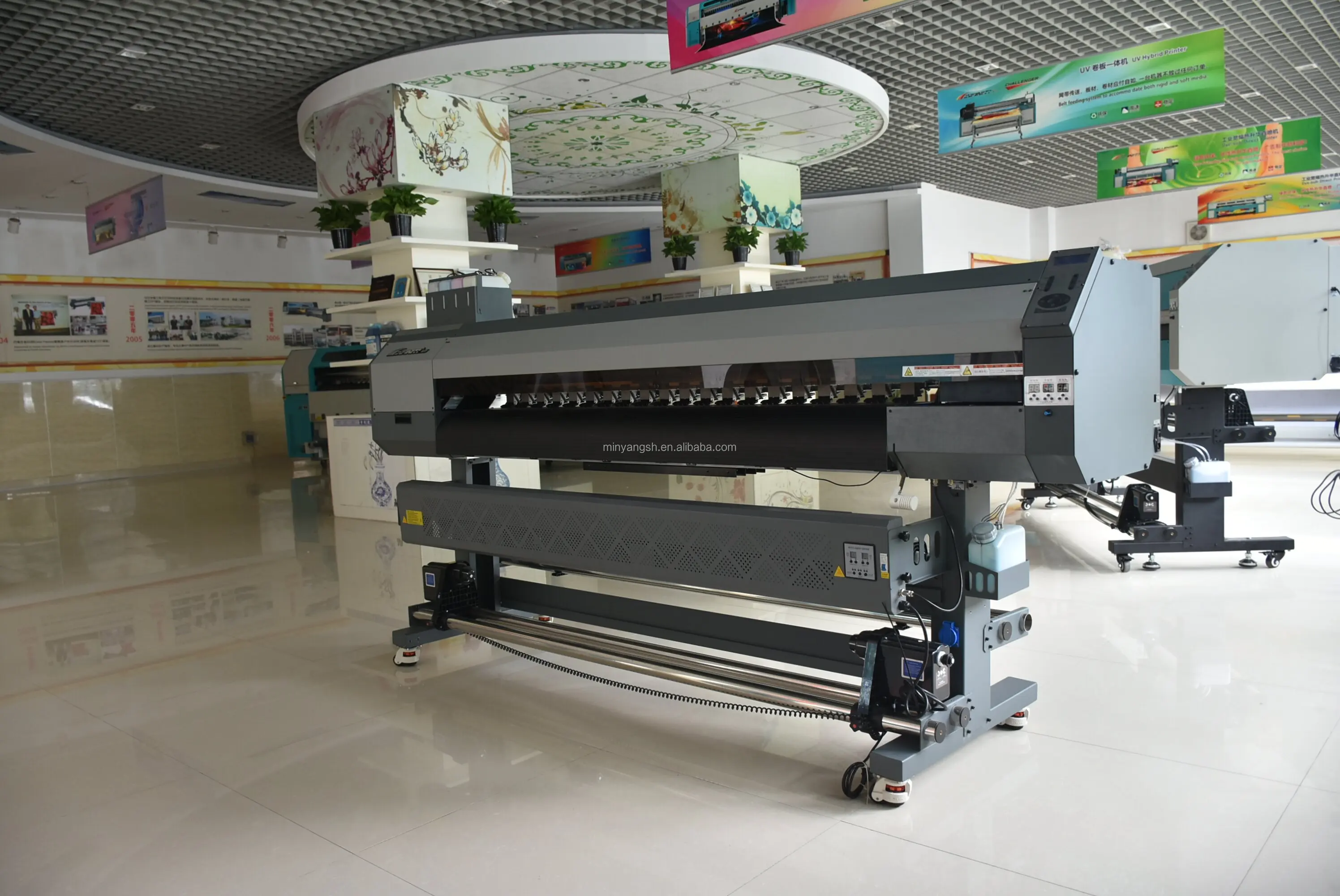 Infiniti FY-1800ES  I.8M eco solvent photo vinyl graphic digital printing machine inkjet printer with 2 pcs I3200