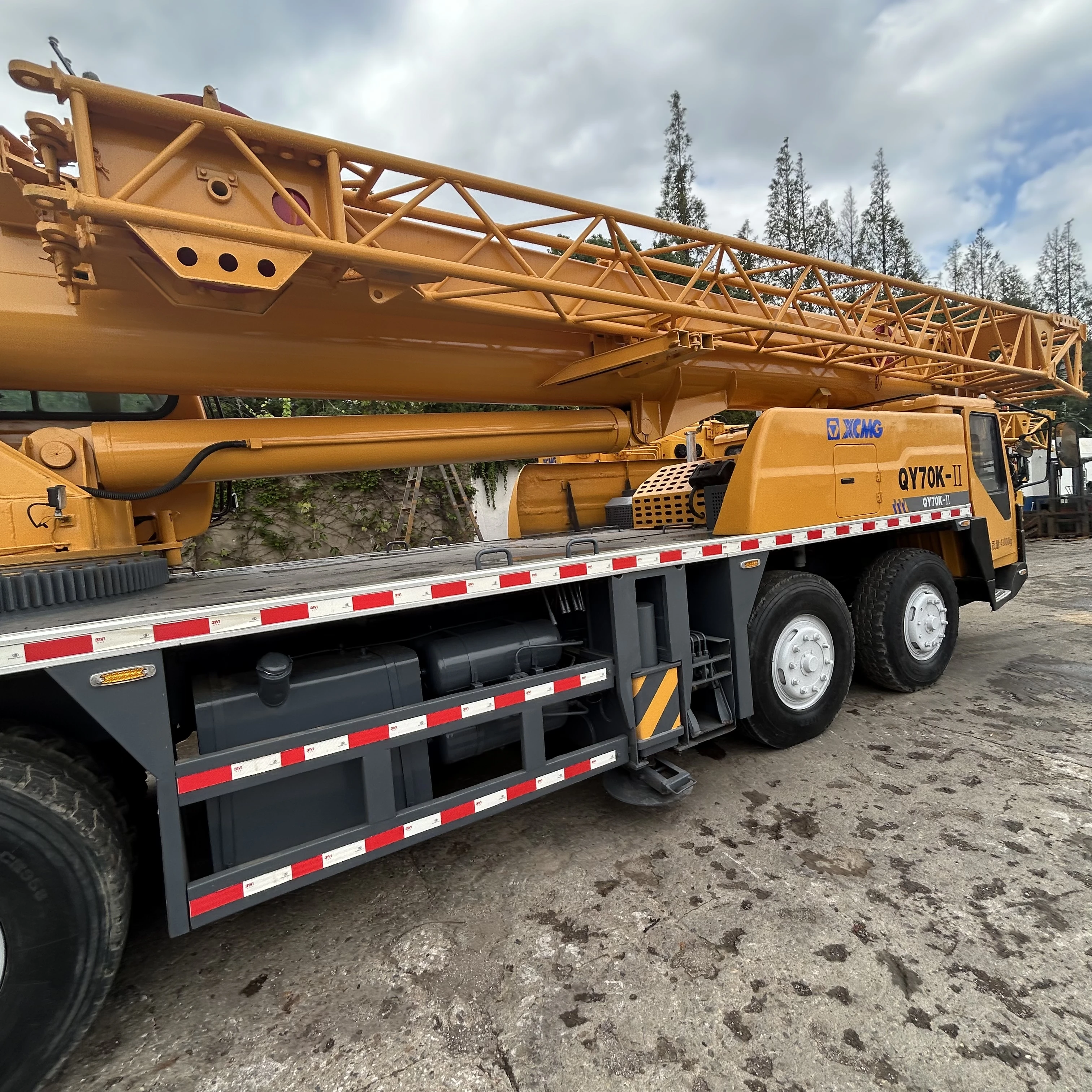 High quality 70 ton hydraulic mobile crane, original QY70, second-hand Chinese brand crane