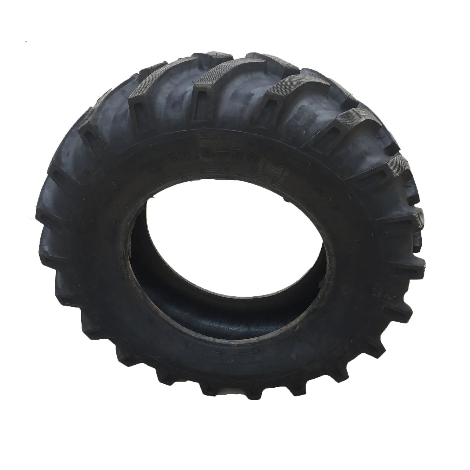 Agricultural tyres farm tractor tires 16.9-30 18.4-30 18.4-38 rear wheels tractor tire R-1 R-2 pattern