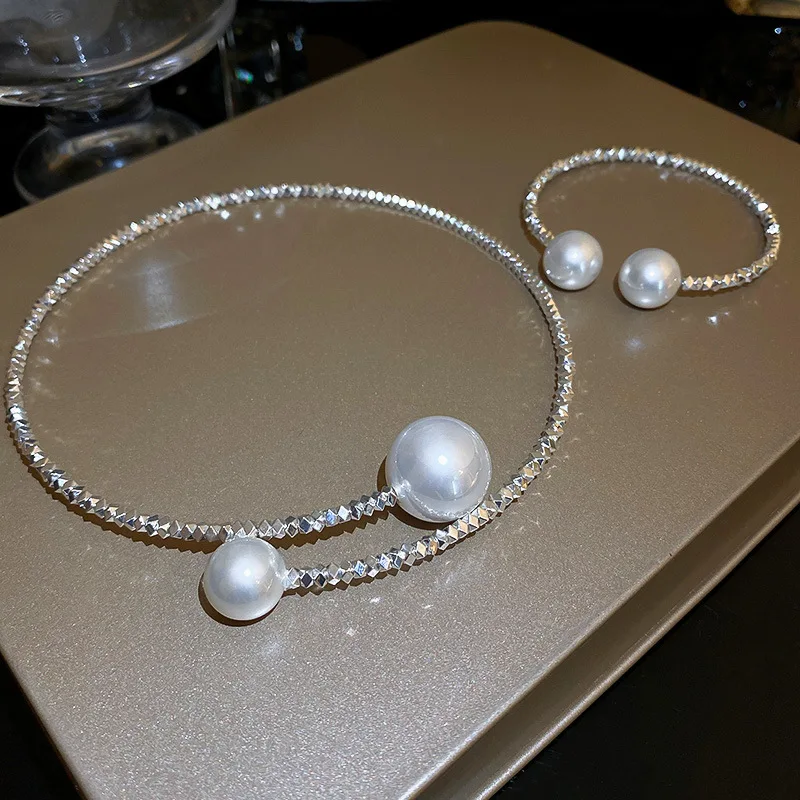 2024 New Arrival Pearl Open Collar New Personalized Choker Necklace Wholesale Silver Plated Pearl Collar Pearl Choker Necklaces