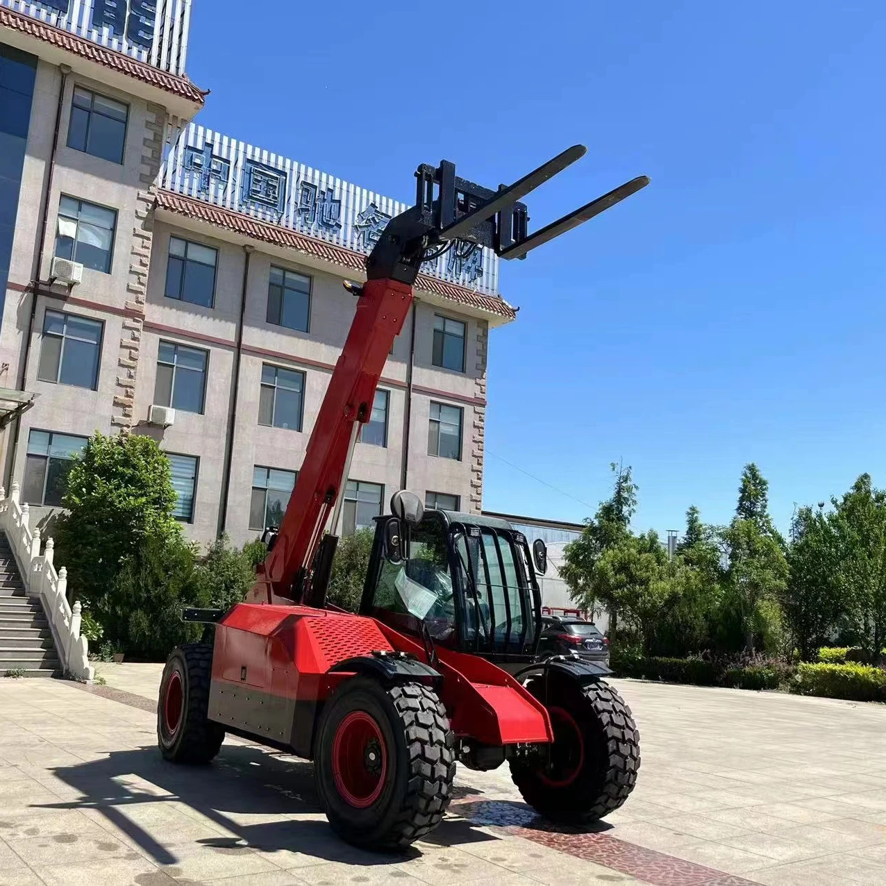 Hot Selling 4.5 Ton 4X4 Wheels Telescopic Telehandler 17M XC6-4517K Telescopic Forklift
