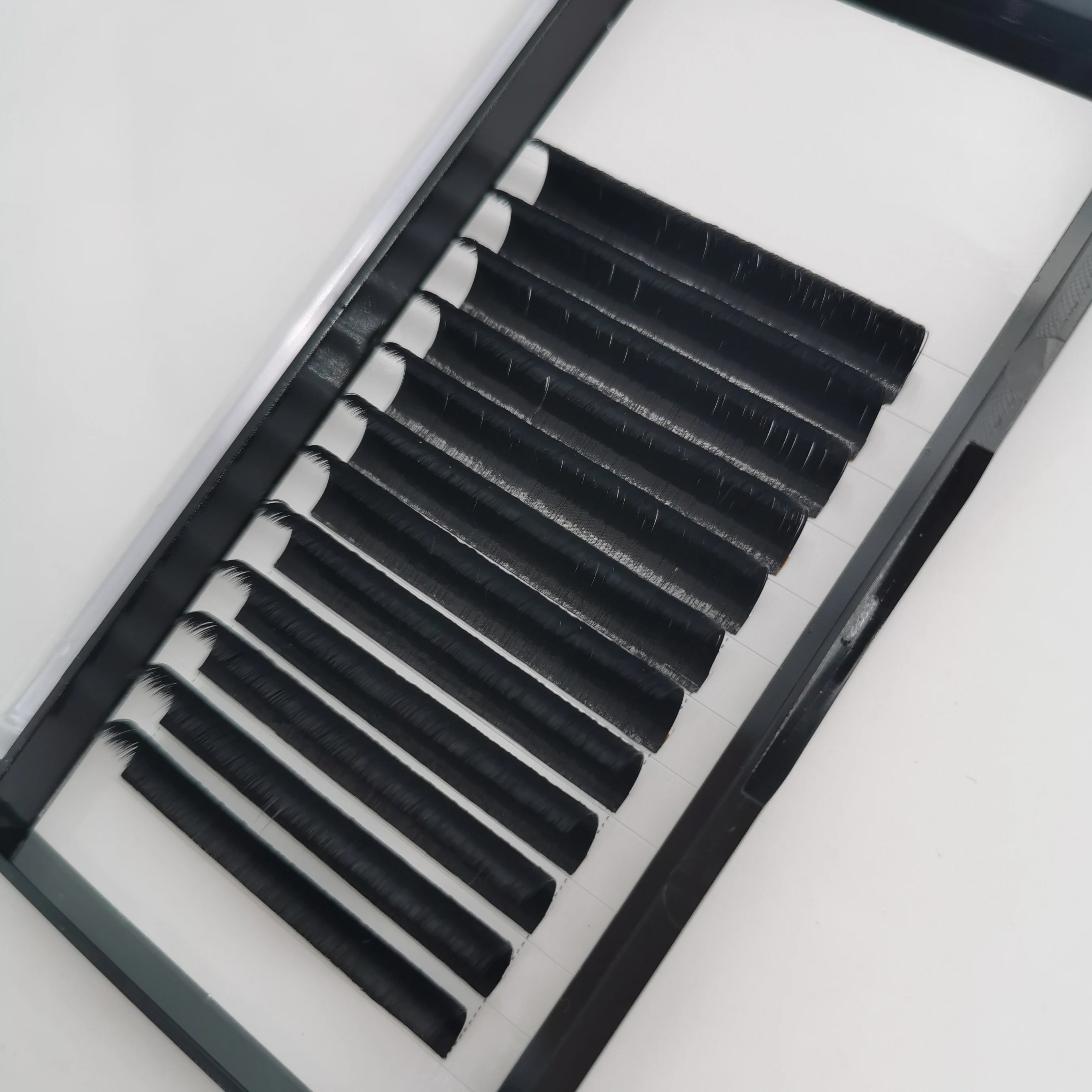 Soft eyelashes private label wholesale mink lashes  individual eyelash extensions tray eyelashes
